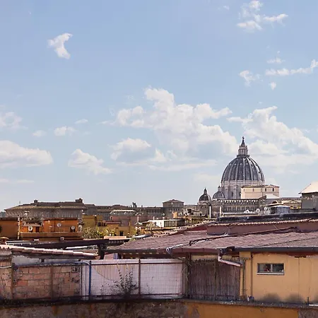 Apartment Vatican Gold Loft