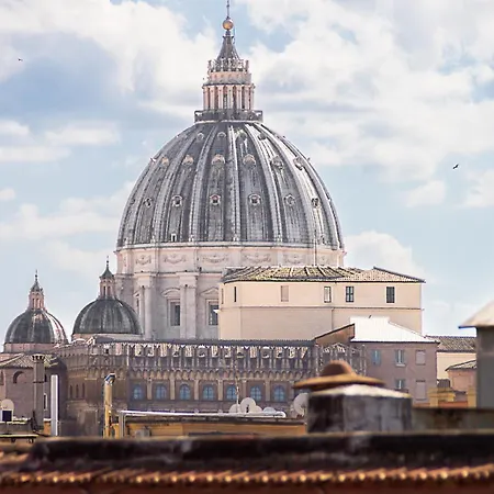 Vatican Gold Loft Apartment *