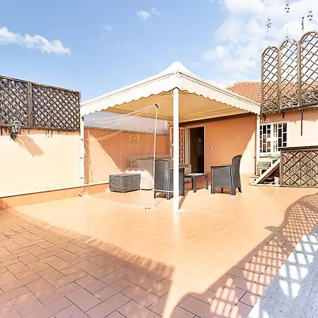 Vatican Gold Loft Apartment *